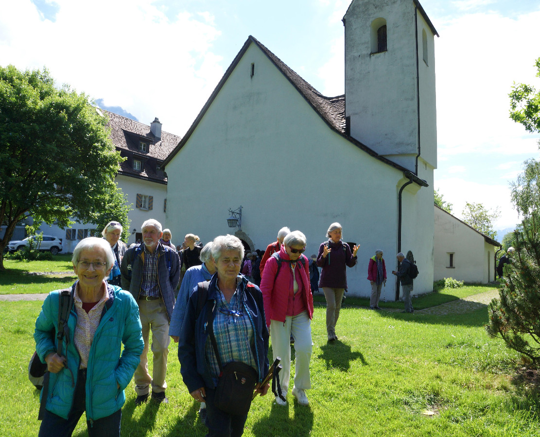 Bild_3_Kirche_St_Luzisteig.jpg